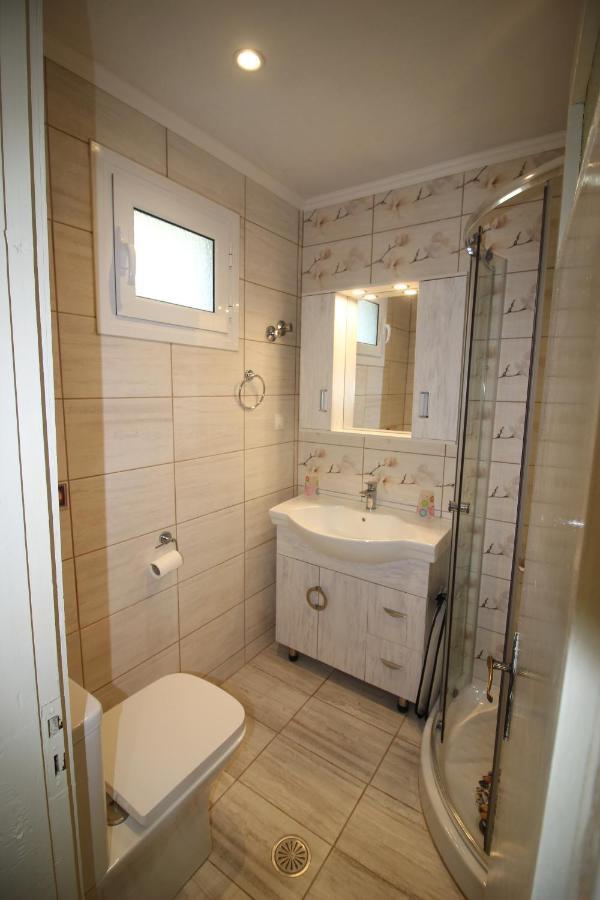 Niky'S Cottage Палеокастрица Екстериор снимка