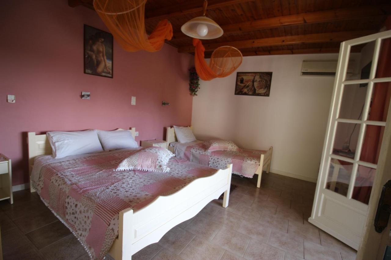 Niky'S Cottage Палеокастрица Екстериор снимка